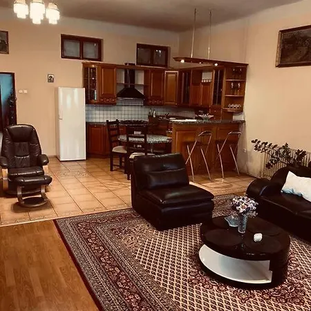 Soukromy Premysl נימבורק