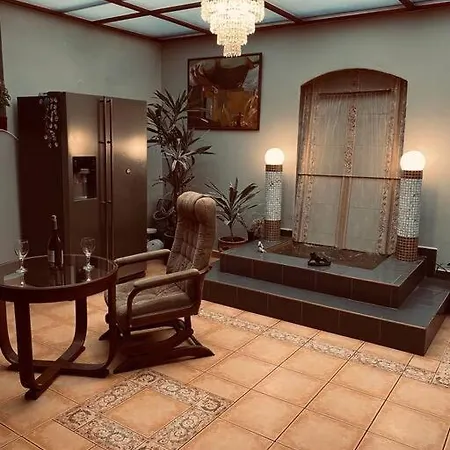 Soukromy Premysl Апартаменты Нимбурк